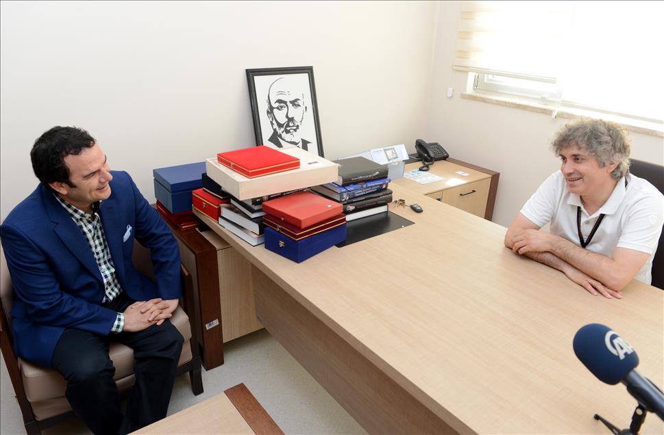 ANADOLU AJANSI GENEL MUDURU OZTURK'TEN PROF. DR. OZKAN'A ZIYARET