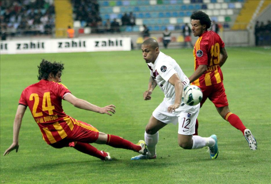 KAYSERISPOR-TRABZONSPOR FUTBOL MACI
