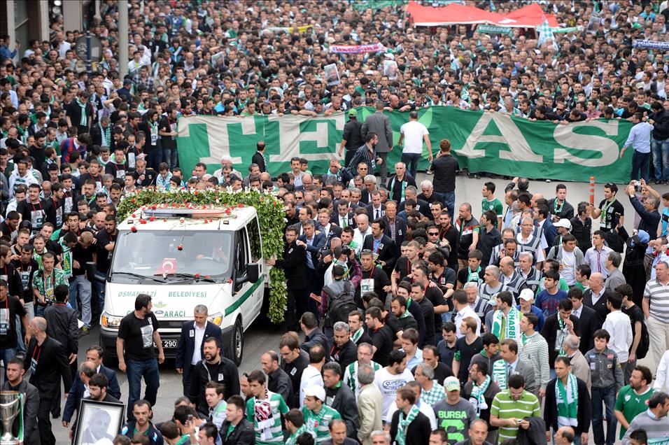 BURSASPOR KULUBU BASKANI YAZICI, SON YOLCULUGUNA UGURLANIYOR