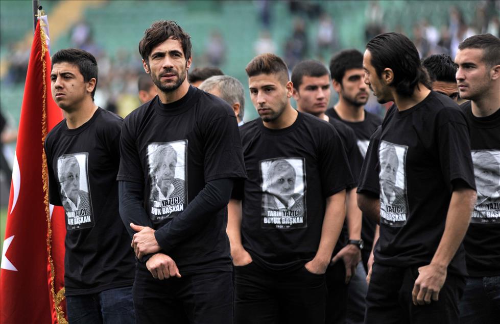 BURSASPOR KULUBU BASKANI YAZICI SON YOLCULUGUNA UGURLANIYOR
