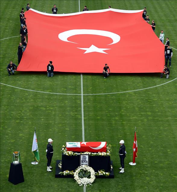 BURSASPOR KULUBU BASKANI YAZICI, SON YOLCULUGUNA UGURLANIYOR