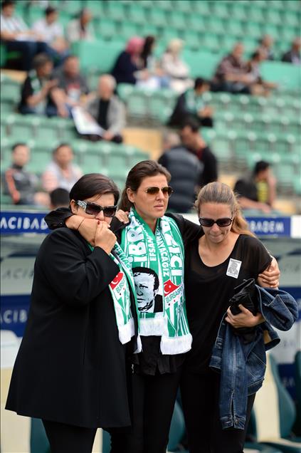 BURSASPOR KULUBU BASKANI YAZICI, SON YOLCULUGUNA UGURLANIYOR