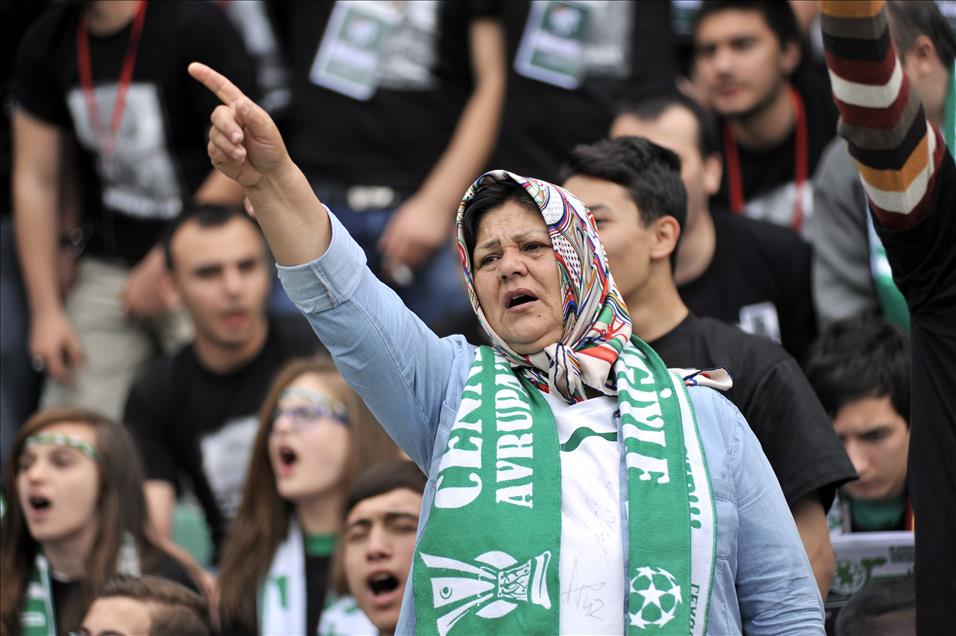 BURSASPOR KULUBU BASKANI YAZICI, SON YOLCULUGUNA UGURLANIYOR