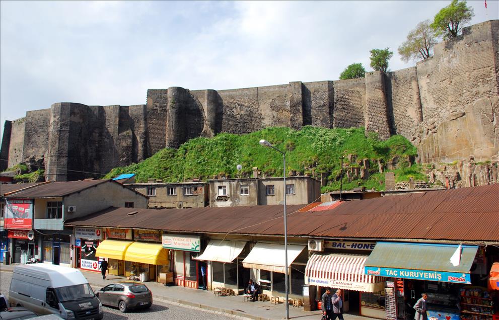 VADIDEKI GUZEL SEHIR: BITLIS