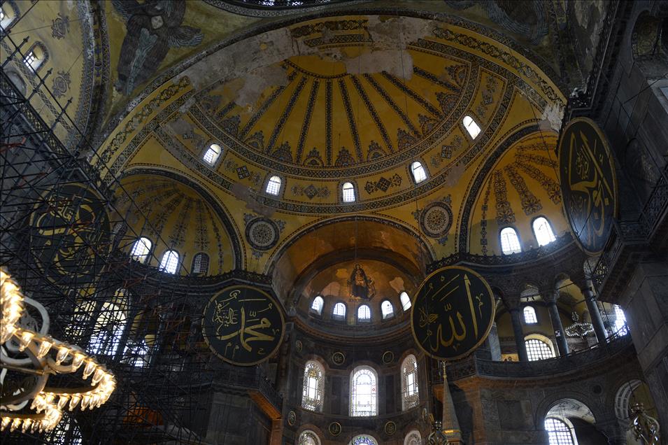 DAN BROWN'IN GOZUNDEN ISTANBUL