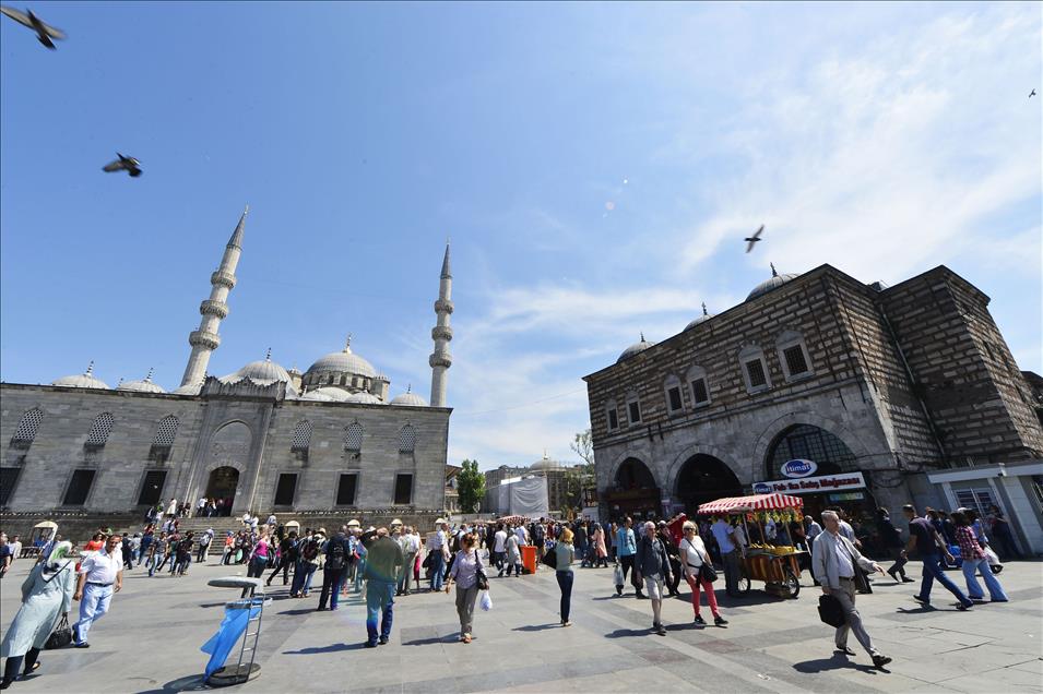 DAN BROWN'IN GOZUNDEN ISTANBUL