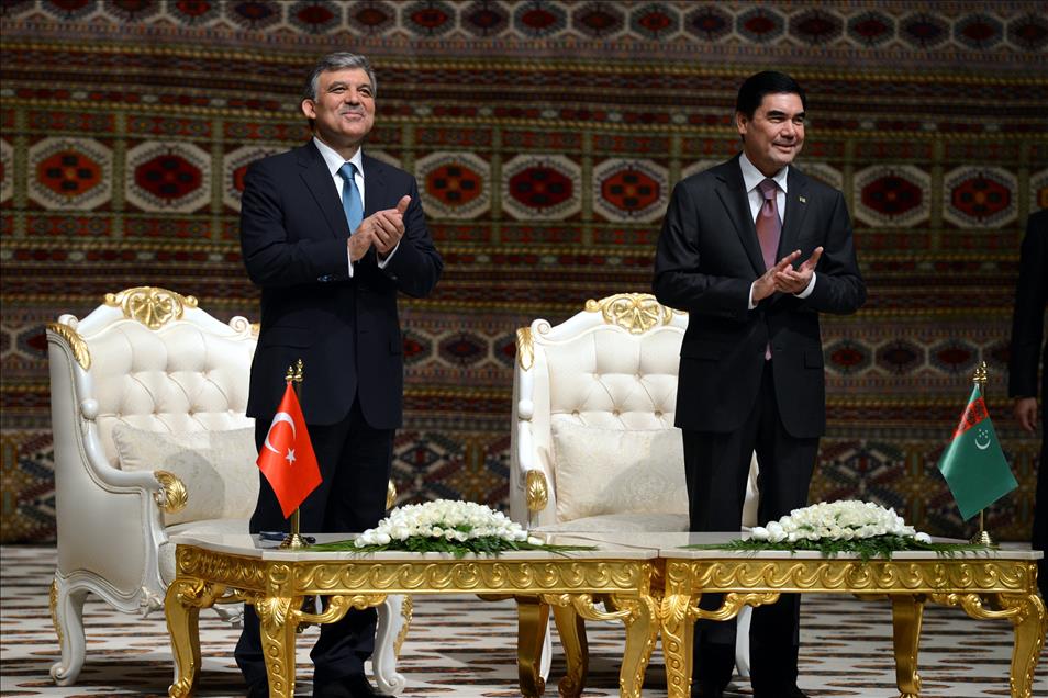 Cumhurbaşkanı Abdullah Gül Türkmenistan'da