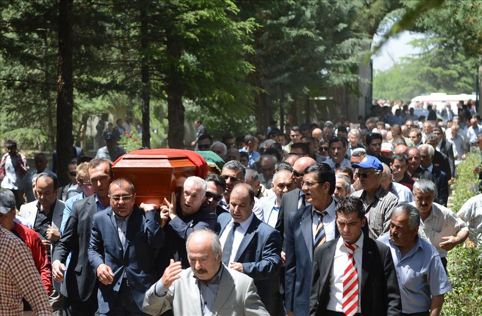 Nazmiye Demirel'in vefatı