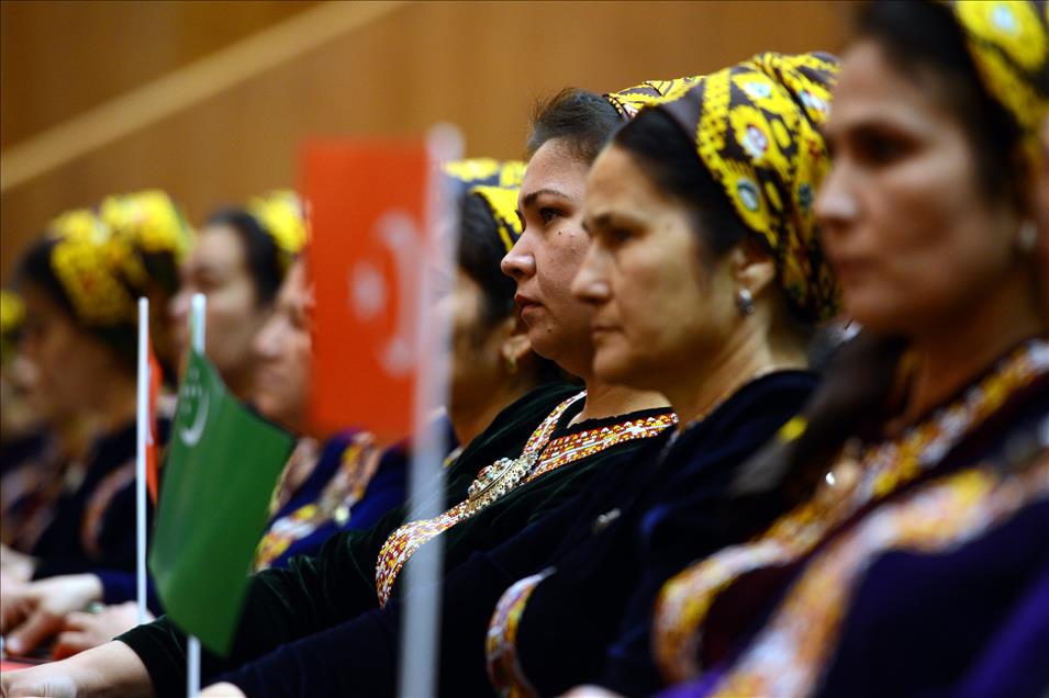 Cumhurbaşkanı Abdullah Gül Türkmenistan'da