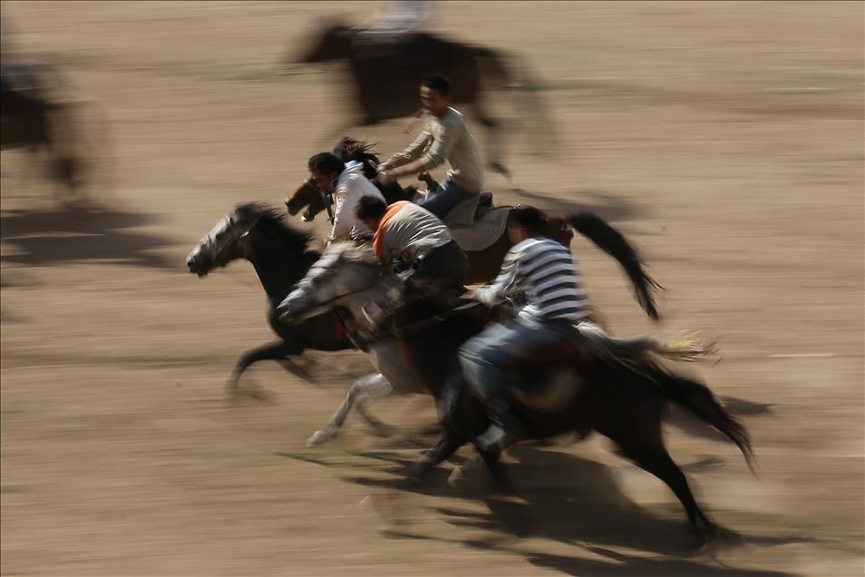 Yıllara meydan okuyan spor, "Buzkaşı"