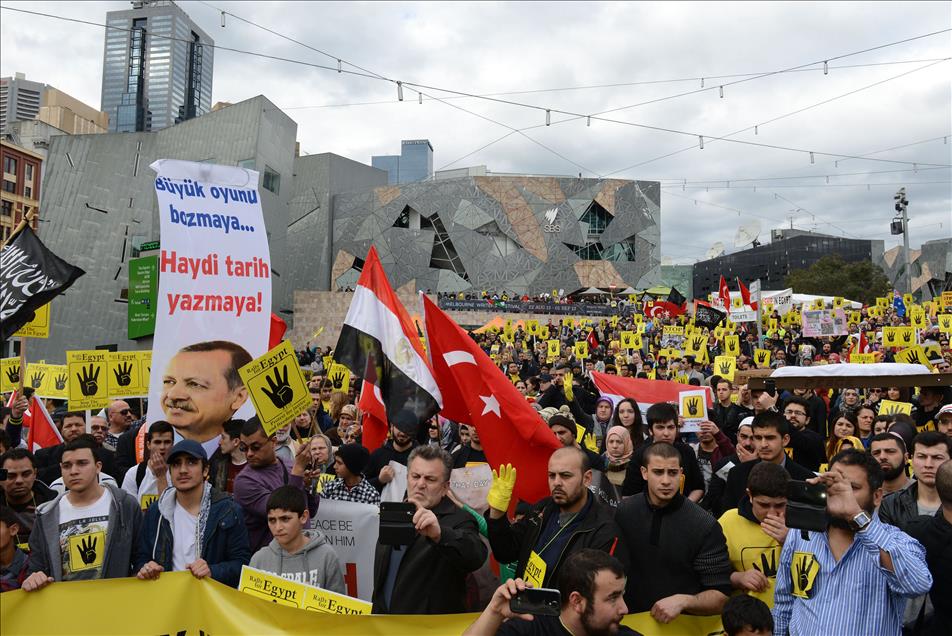 Mısır ve Suriye'deki katliamlara tepki gösterileri