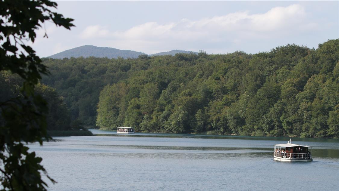 Yeryüzü cenneti: Plitvice Milli Parkı
