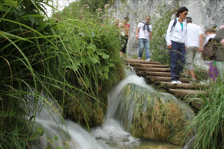 Yeryüzü cenneti: Plitvice Milli Parkı