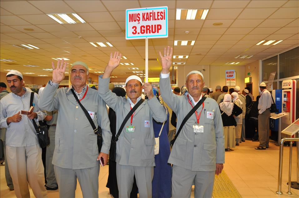 İlk hac kafilesi Muş'tan yola çıktı
