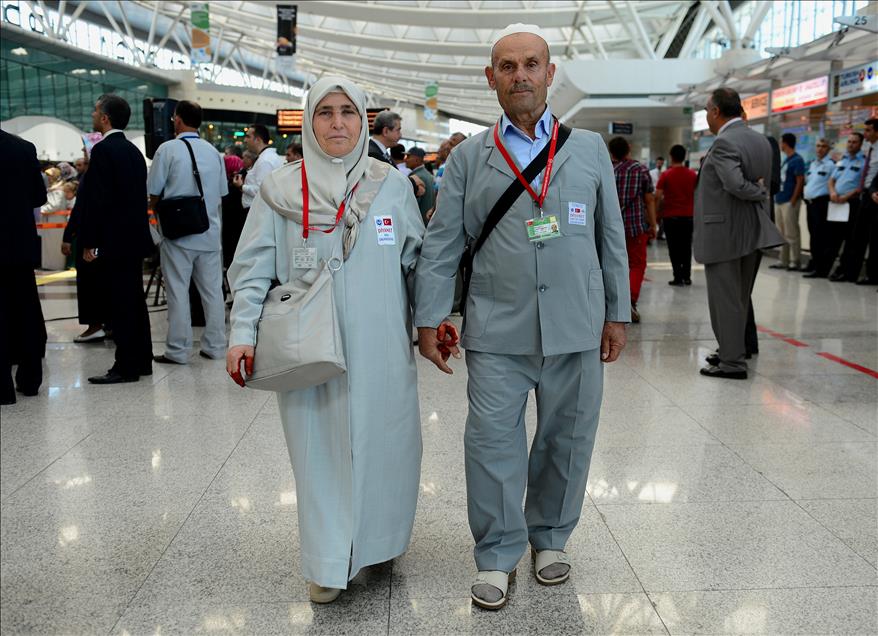Kutsal topraklara yolculuk başladı
