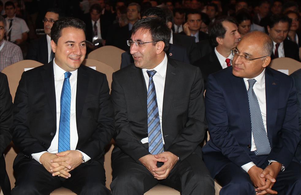 Başbakan Yardımcısı Babacan ve Kalkınma Bakanı Yılmaz