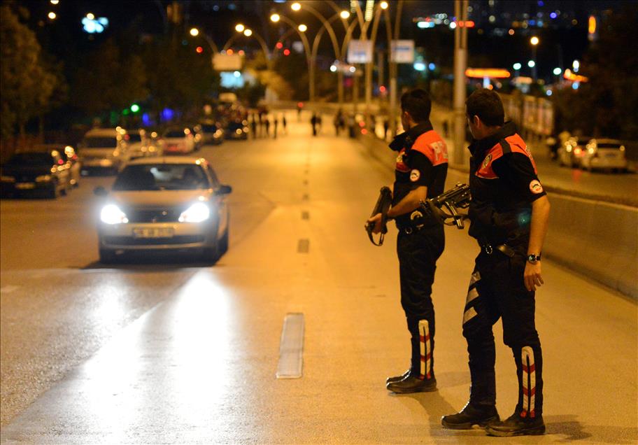 Ankara'da polisevine saldırı