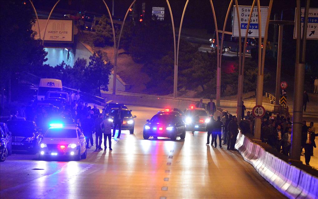 Ankara'da polisevine saldırı