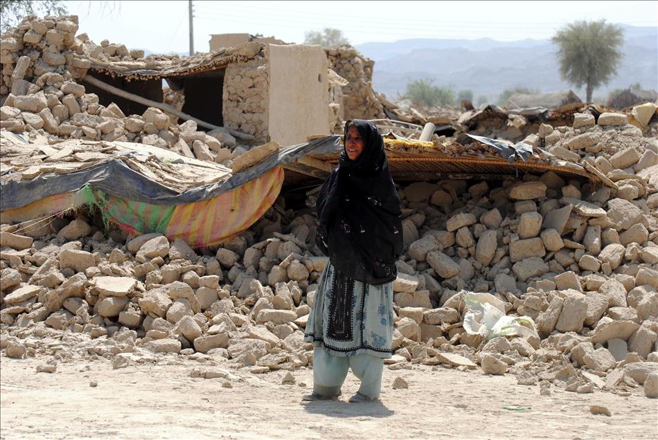 Pakistan'daki deprem