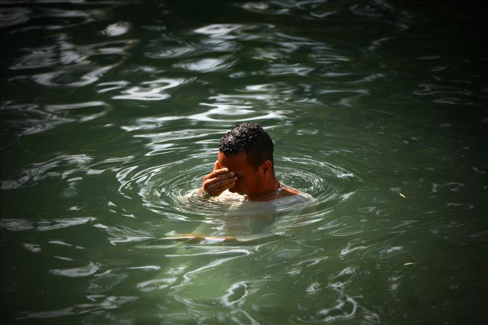 Şeria nehrinde toplu vaftiz