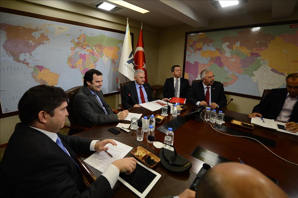 Ulaştırma Denizcilik ve Haberleşme Bakanı Yıldırım, AA Editör Masası'nda