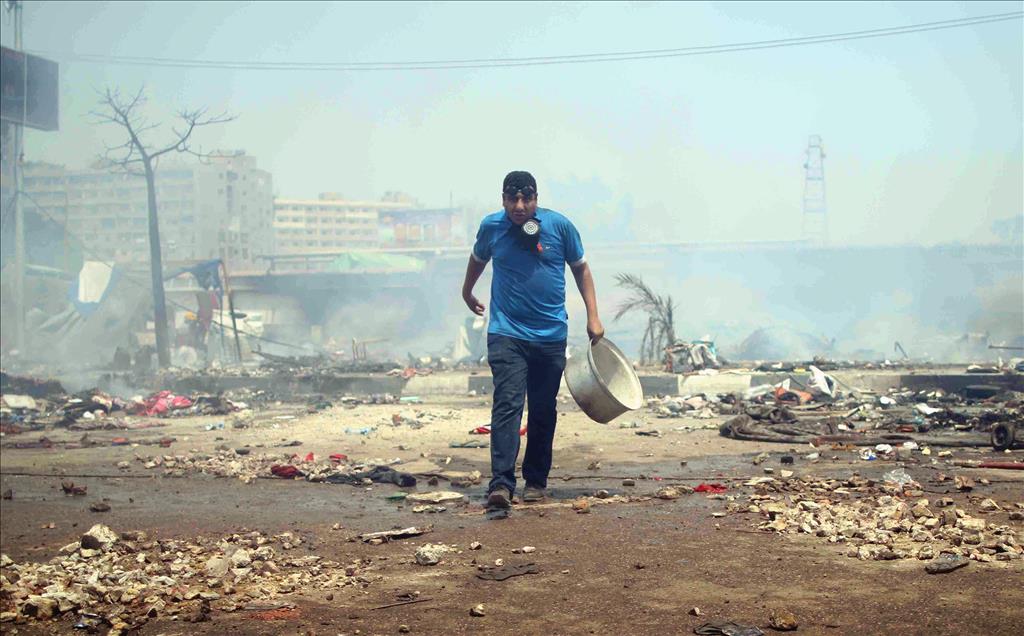Mısır'da darbe karşıtlarına yönelik katliam