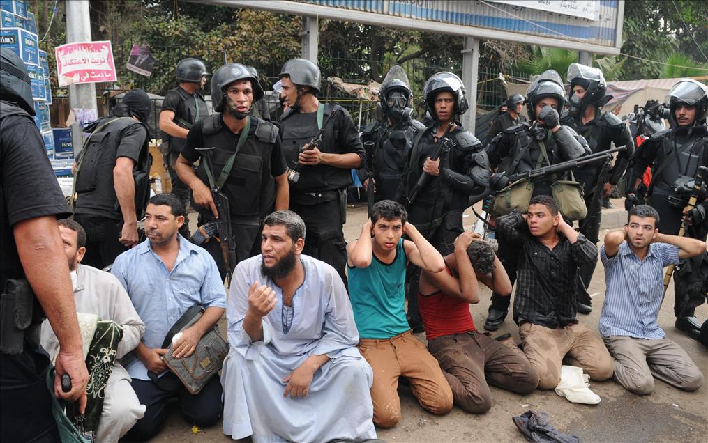 Mısır katliama karşı ayakta