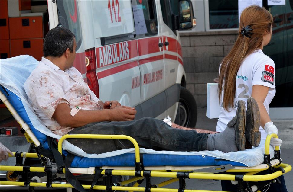 Acemi kasaplar hastanelik oldu
