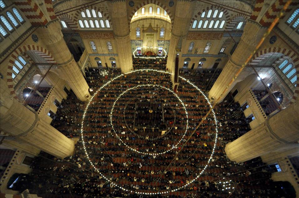 Selimiye Camii'nde bayram namazı