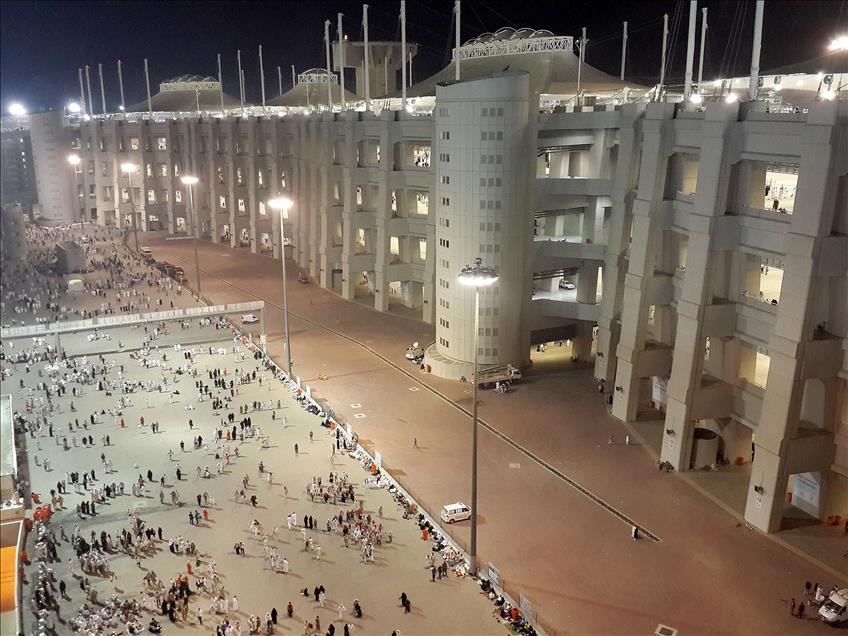 Kutsal topraklarda bayram coşkusu