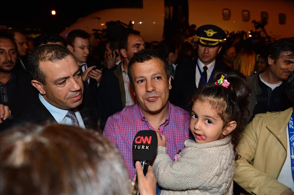 Kaçırıldıktan sonra serbest bırakılan Türk pilotlar İstanbul'da