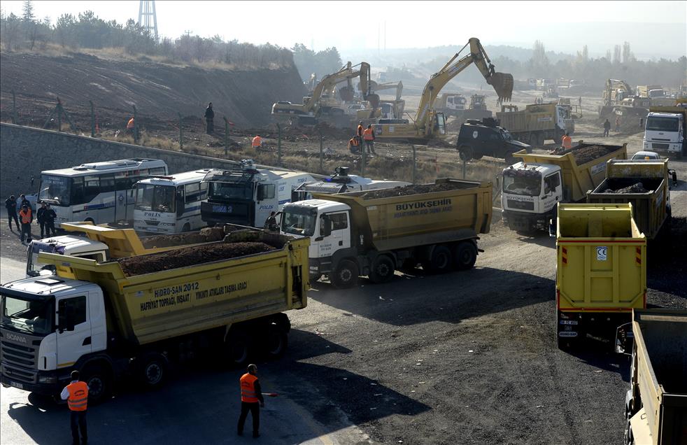 ODTÜ arazisinden geçen yol