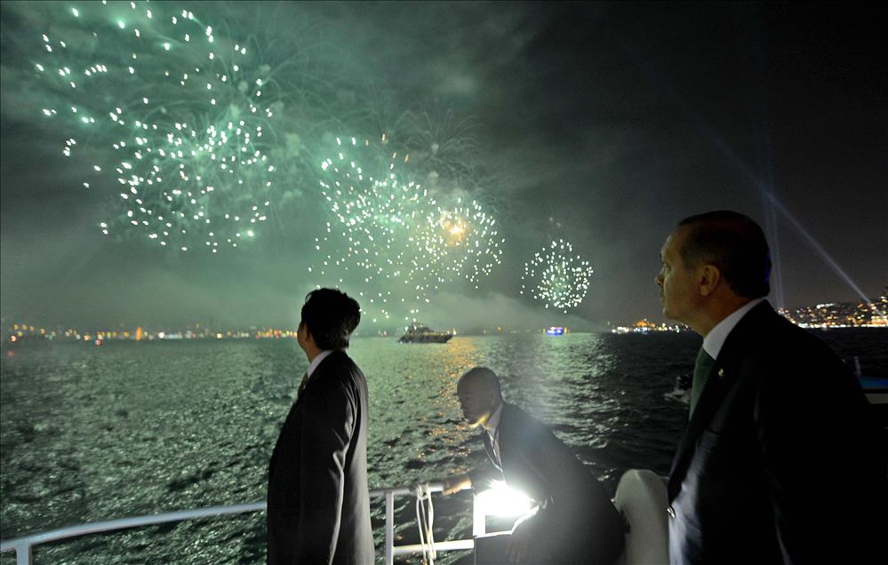 Erdoğan, Shinzo Abe ve Ponta Boğazdaki Gösterileri Birlikte İzledi