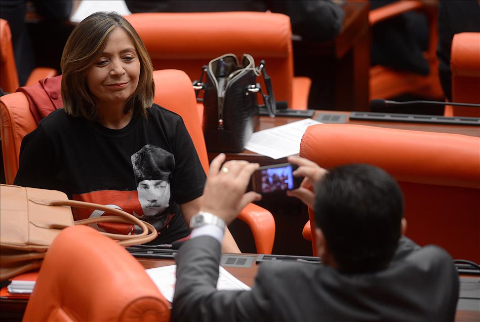 CHP Uşak Milletvekili Dilek Akagün Yılmaz