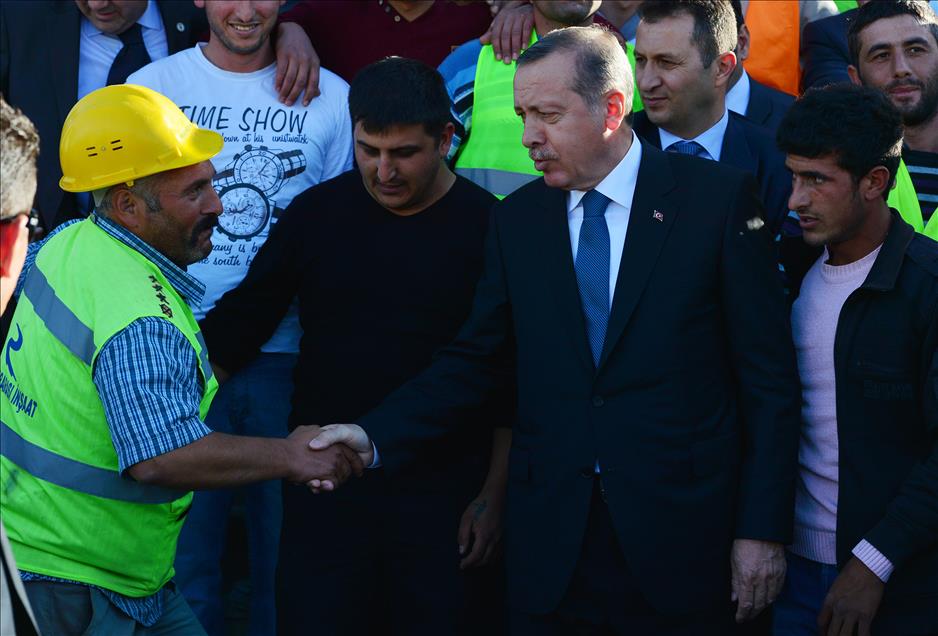 Başbakan Erdoğan, Beştepe'deki yeni Başbakanlık binası inşaatını gezdi
