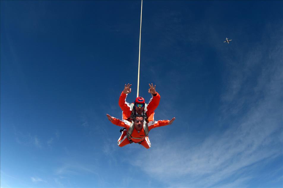 Ürdün'de skydiving etkinlikleri