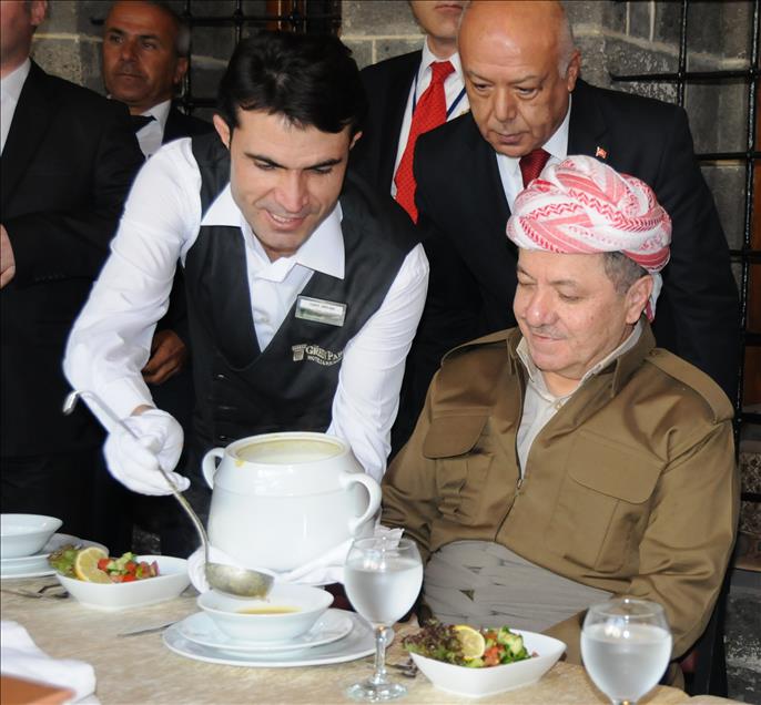 IKBY Başkanı Mesut Barzani Diyarbakır'da