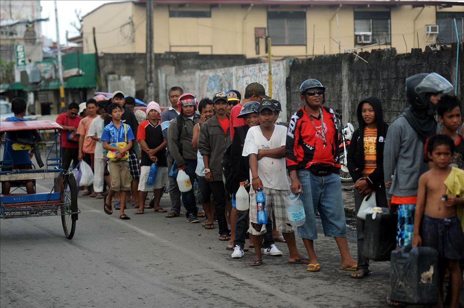 Filipinler’deki Haiyan tayfunu
