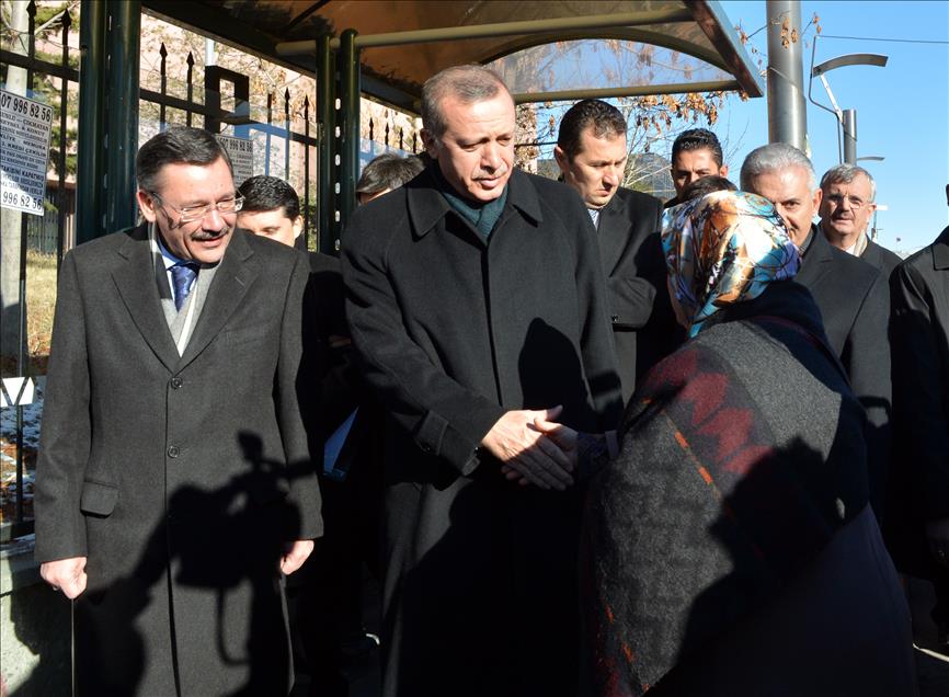 Başbakan Erdoğan, Kızılay-Çayyolu metro çalışmalarını inceledi