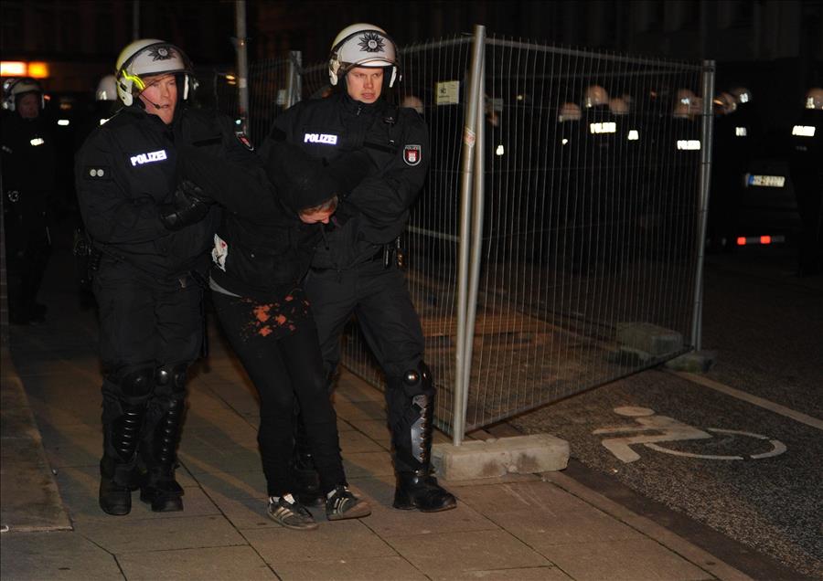 Hamburg'ta ''tehlikeli bölge'' ilan edilmesi