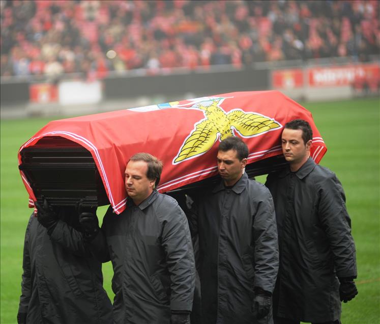 Portekiz, Eusebio'yu uğurluyor