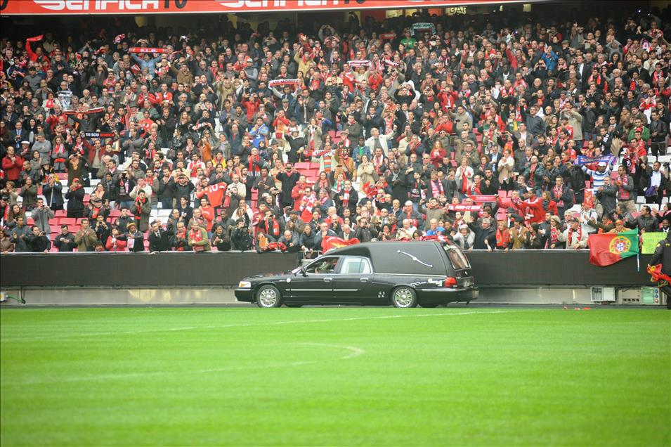 Portekiz, Eusebio'yu uğurluyor