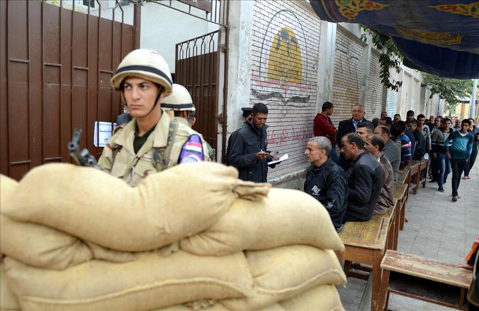 Mısır'da anayasa referandumu