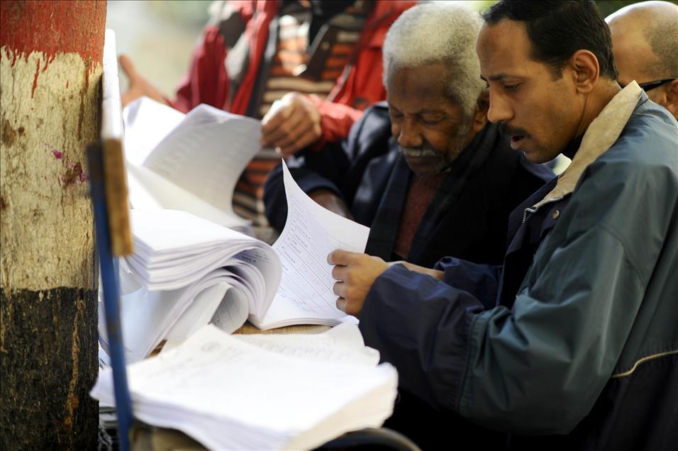 Mısır'da anayasa referandumu