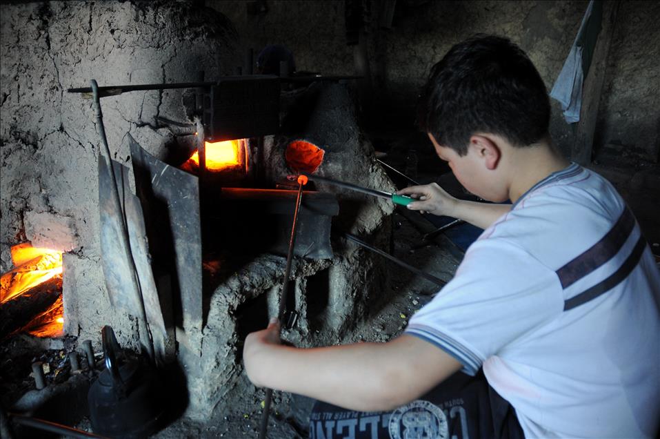 Nazar boncuğuna "nazar değdi"