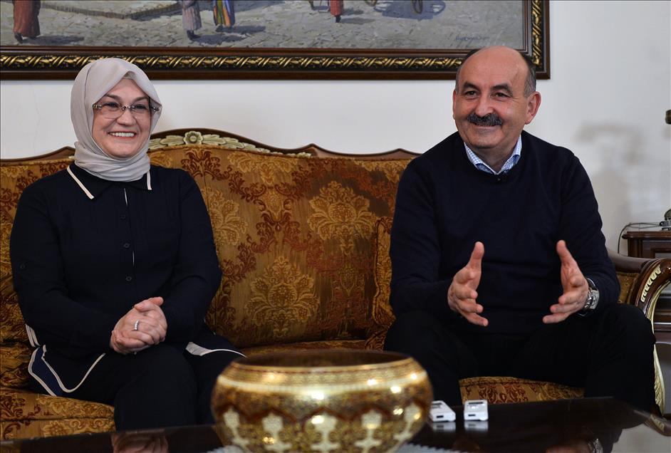 Bakan Müezzinoğlu, çocukluk aşkıyla geçirdiği 37 yılı anlattı