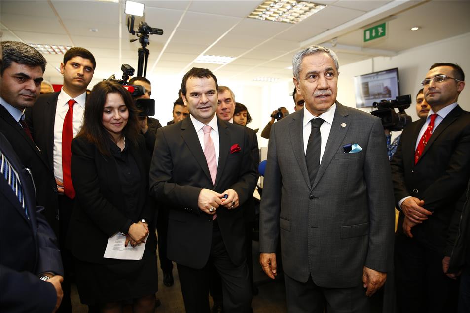 AA Londra Ofis Açılışı