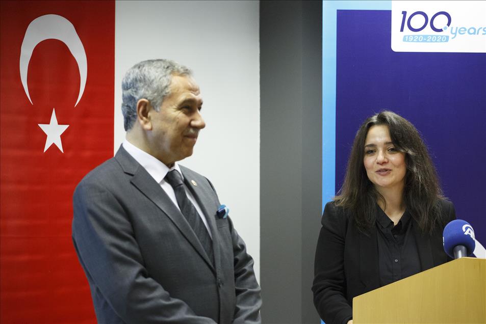 AA Londra Ofis Açılışı