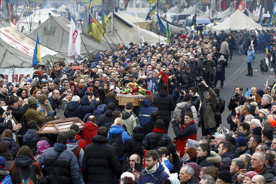 Ukrayna'da yönetim karşıtı gösteriler