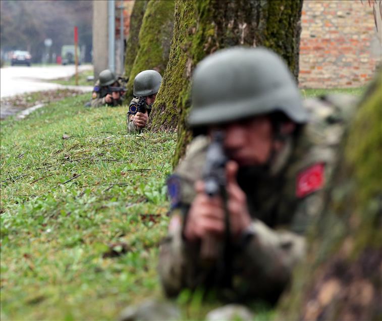 Bosna ordusuna "Mehmetçik"ten eğitim